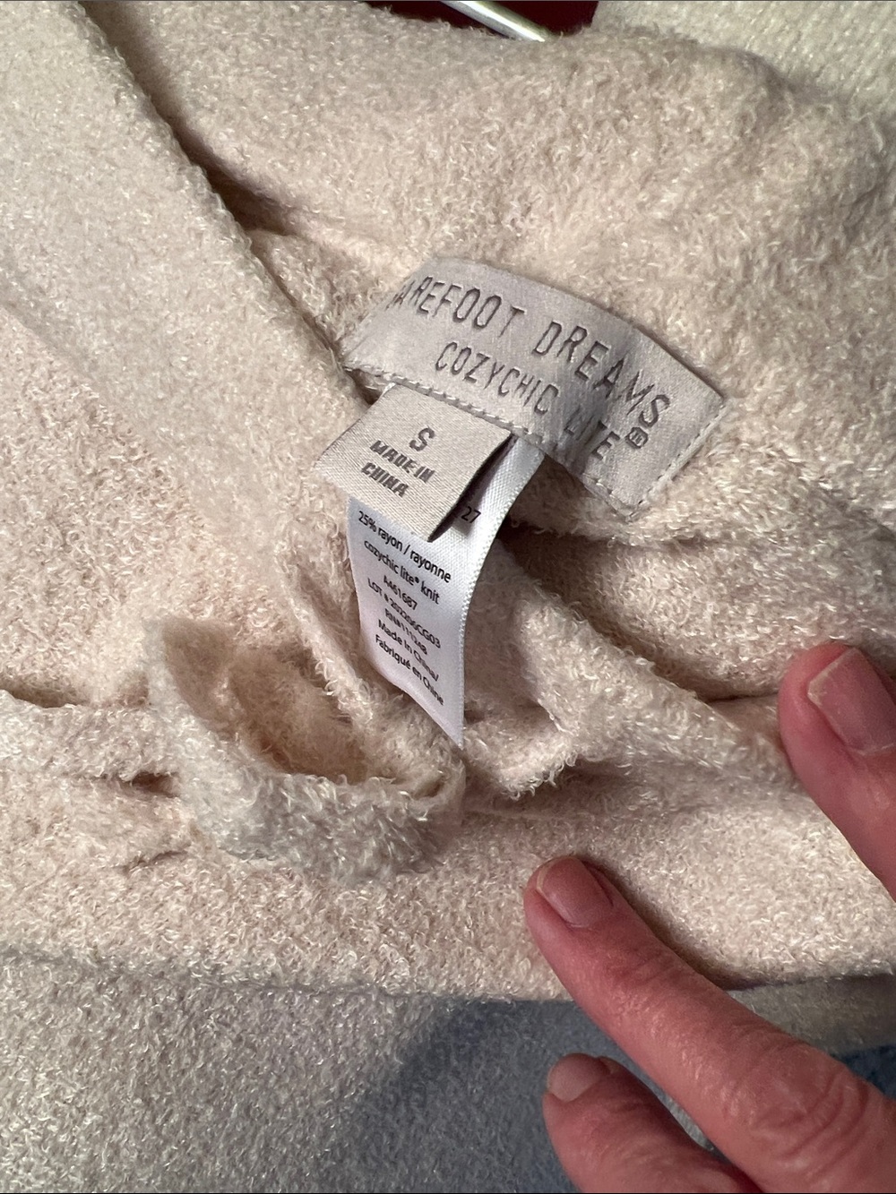 Barefoot Dreams Cozy Cream Plush Jogger Pants - Picture 5 of 5